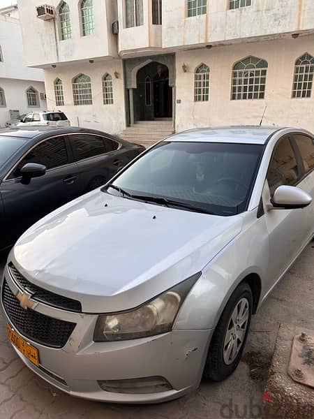Chevrolet Cruze neat and clean car 1