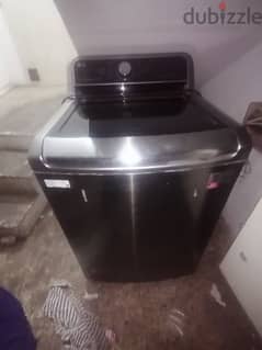 LG washing machine black color 24kg good working condition 0