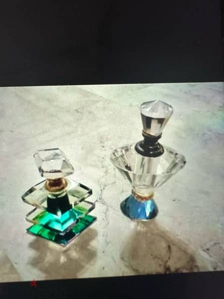Perfume in crystal bottles 1