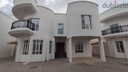 6 Bedroom Villa in Shatti Al Qurum