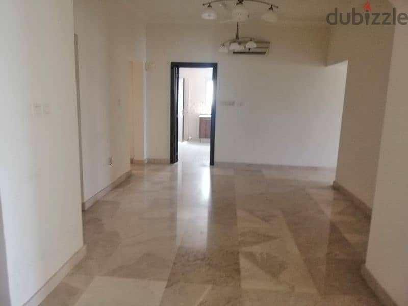 Al Hail! Luxurious 2 & 3 Bedrooms Apartments at Muscat Residence 11