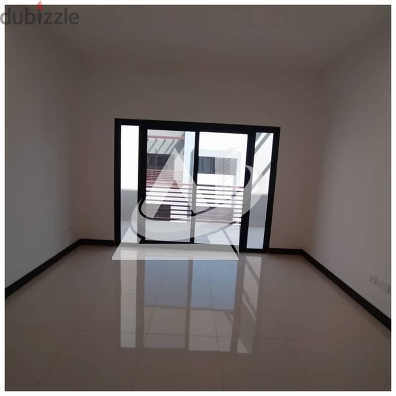 ADV1401**4bhk + Maid's in secured community gated located in Al Seeb 5