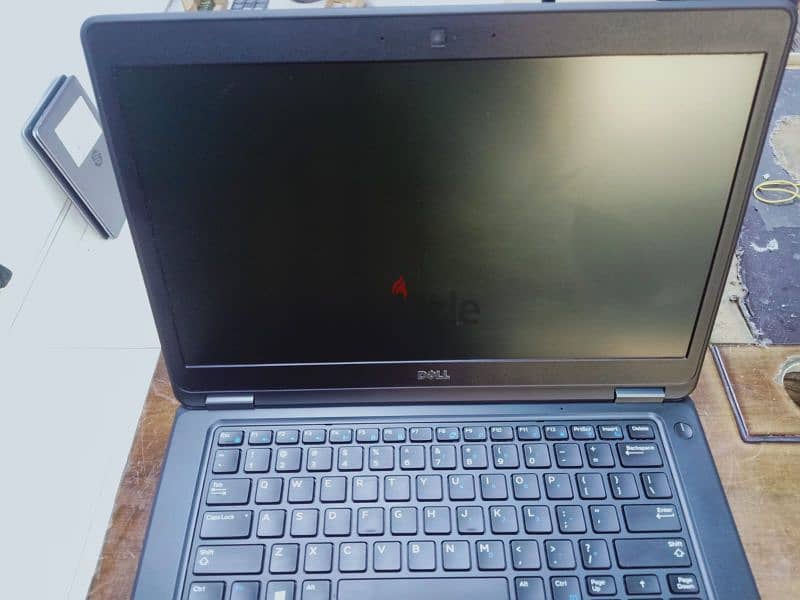 Dell laptop 3340
Intel Corei 3 -4th gen , ram 4gb 0