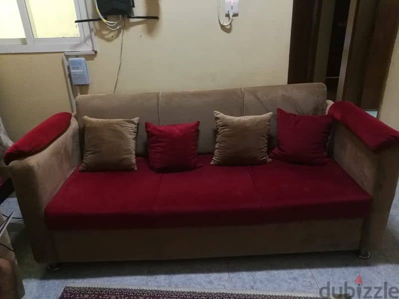 3+2+1 sofa seater 2