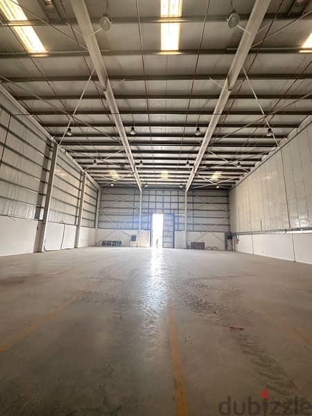 warehouse for rent close to sultan Qaboos road 1
