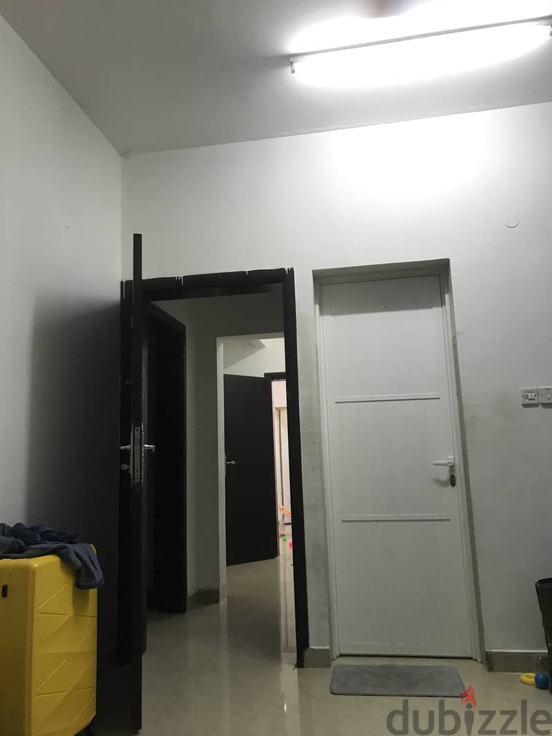 Al khuwair- 2bhk for rent for 2 month from December to February 0