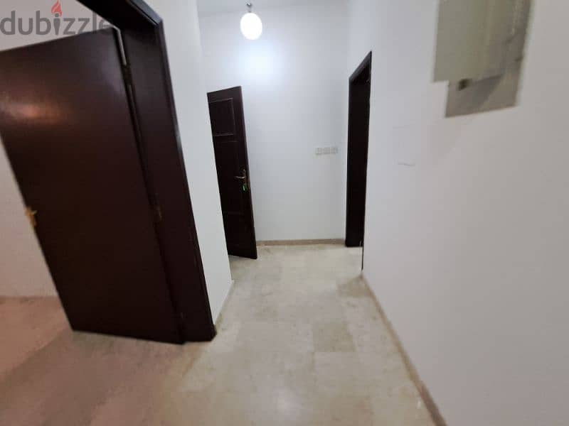 spacious bright flat in Ghubrah south 14