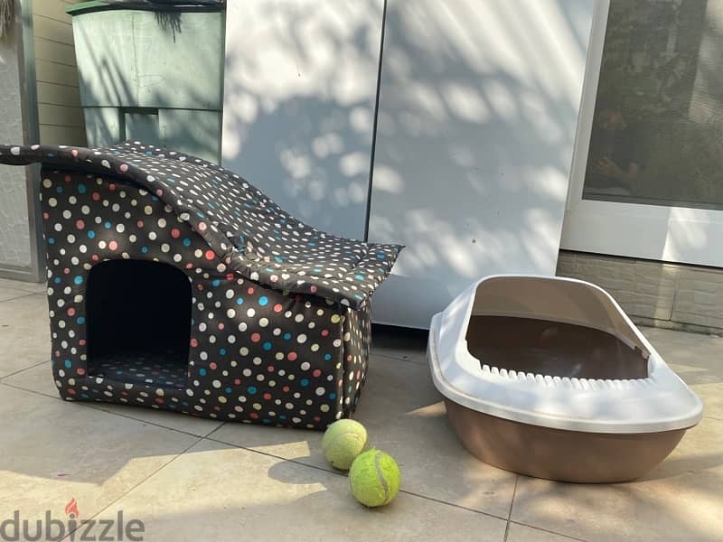 Cat playhouse + FREE cat house 1