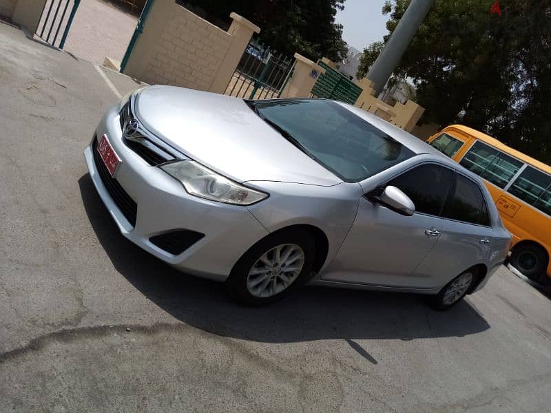 rent a car 8 rials سيارة تاجير 2