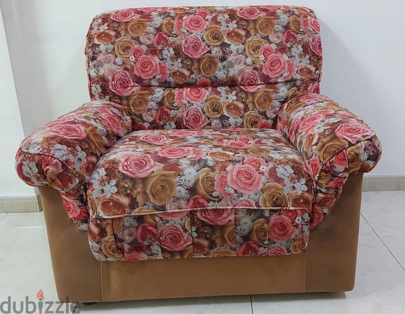 Sofa with 5 seater (3+1+1) urgent sale 1