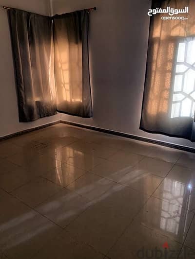 room for ladies near Muscat city center . . Seeb -Almawalih