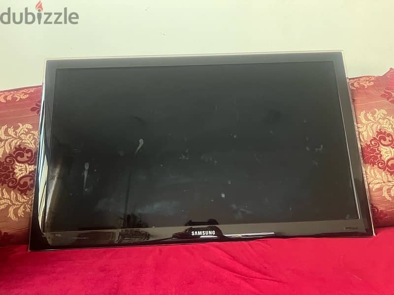 Samsung Full HD LED TV 40 inches can be used as monitor also 0