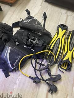 very expensive full scooba diving kit at a give away price