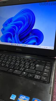 Dell laptop very clean less price