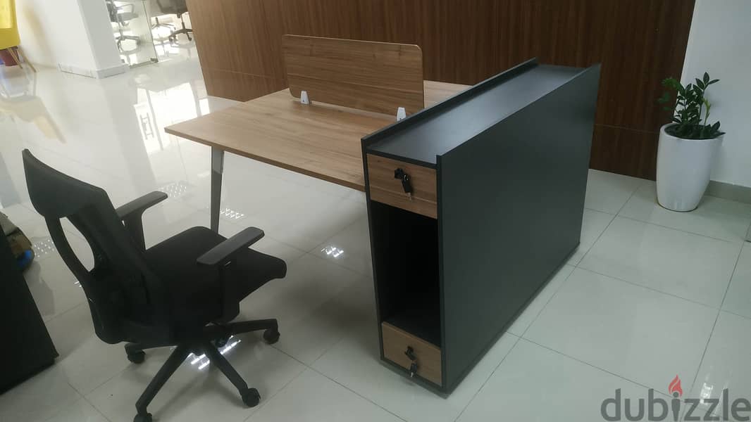 Office furniture Machinery for sale 0