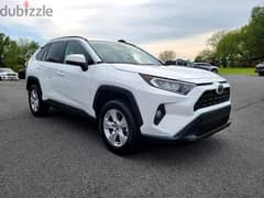 2021 Toyota RAV4 XLE 0