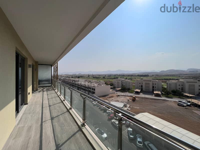 2 BR Amazing Apartment in Muscat Hills for SALE 8