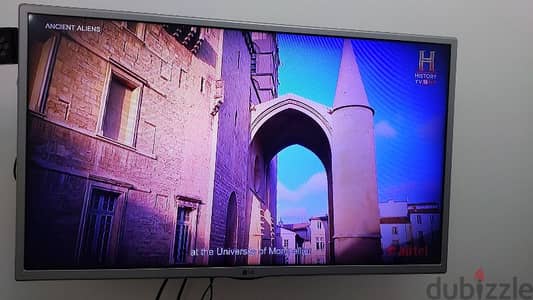 LG 32 INCH TELEVISION