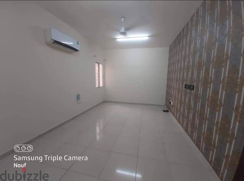 3 Bhk flats for rent in gobra north 3