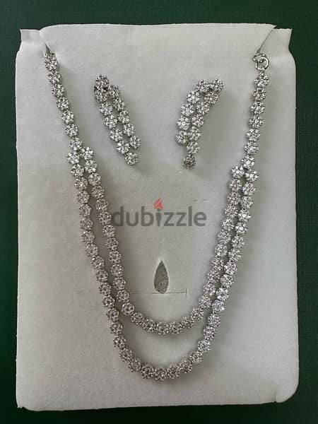 Beautiful Zircon necklaces Offer price buy 1 take 1 free 1