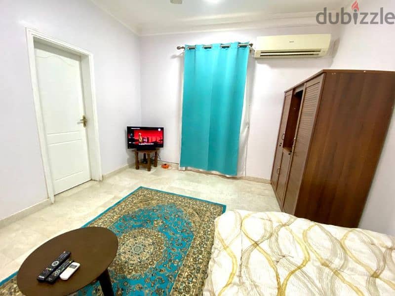 fully furnished room with a kitchen and bathroom for  1 person 1