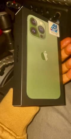 Iphone 13 pro 256GB , clearcoat , with box and accessories