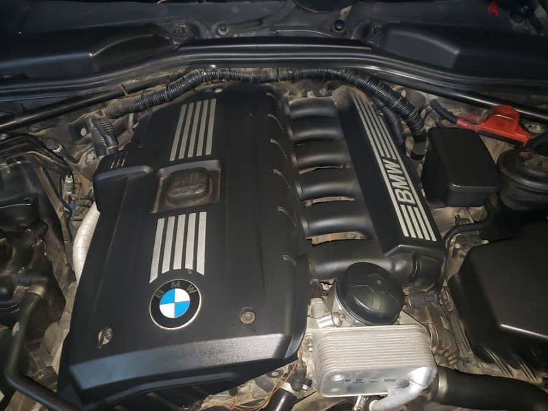 BMW 2009.530i. 2