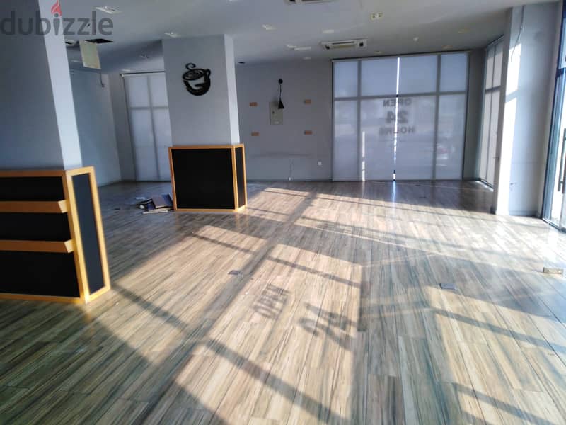 SHOP FOR RENT IN AL KHUWAIR 2