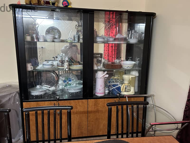 Glass Cabinet 0