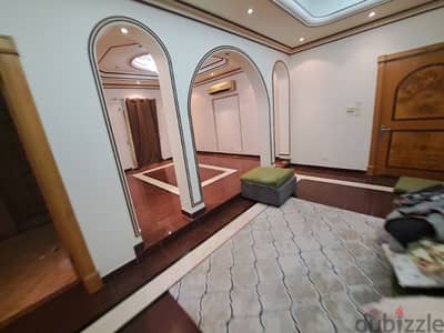 nicevflat near souq Al khoud