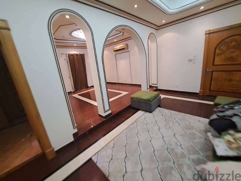 nicevflat near souq Al khoud 0