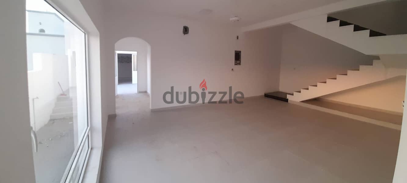 Modern & Spacious Villa for Sale (Barka Al Haram) 15