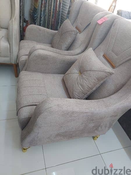 special offer single sofa without delivery 2 piece 85 rial 10