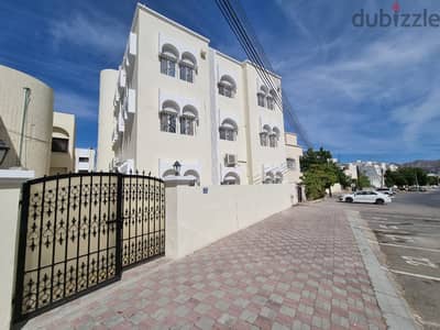 2 BR Fully Furnished Flat in Ruwi