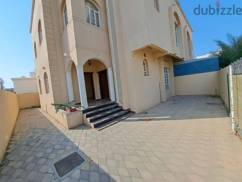 nice villa  opposite sultana Qabous  sport complex 18