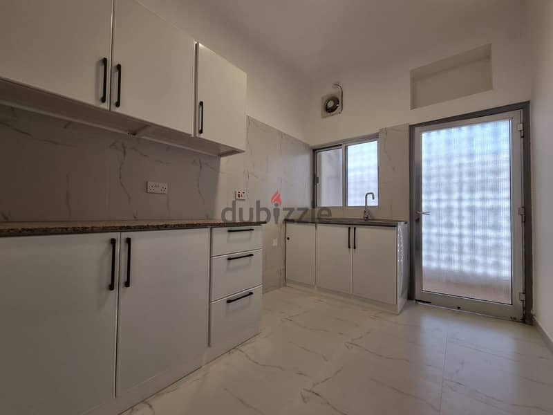 2 BR Lovely Apartment in Al Khuwair 4