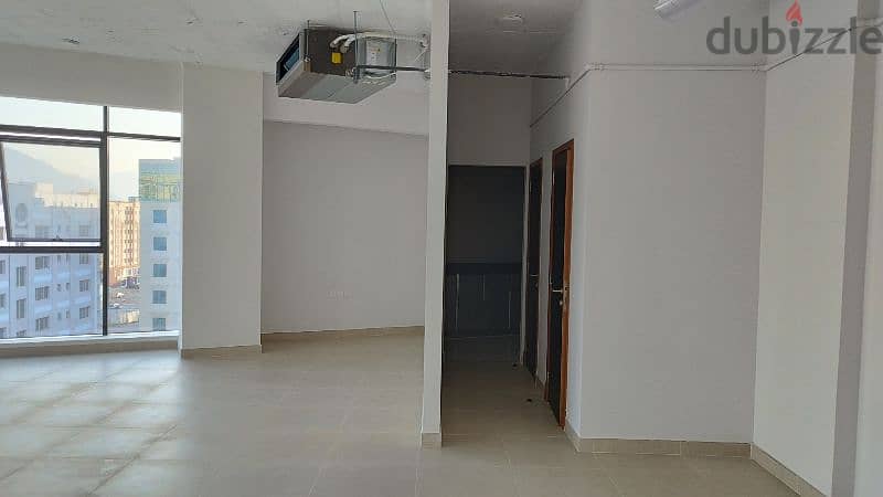 مكتب للايجار في بوشر منطقة الأمين  Office for Rent in Bowsher 0