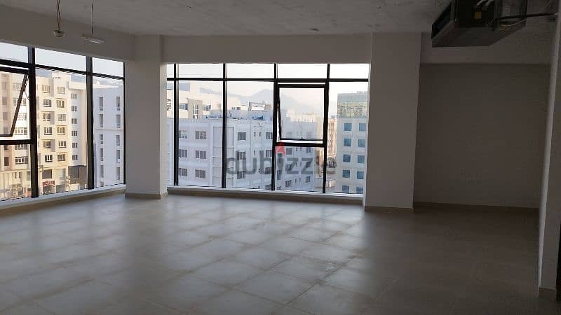 مكتب للايجار في بوشر منطقة الأمين  Office for Rent in Bowsher 7