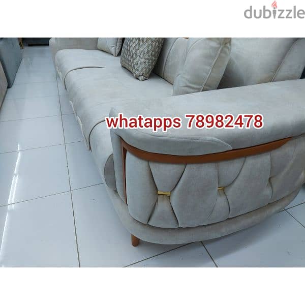 special offer new 4th seater without delivery 155 rial 8