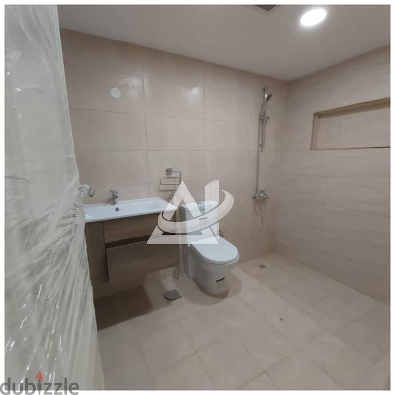 ADA608** Sapcious 3BHK Penthouse flat For rent in khuwair 11