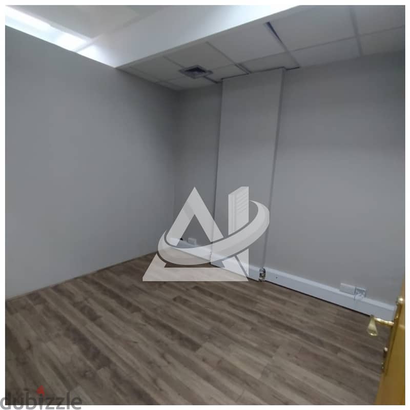 ADC604**  250SQM Office for rent in Al Khuwair 5