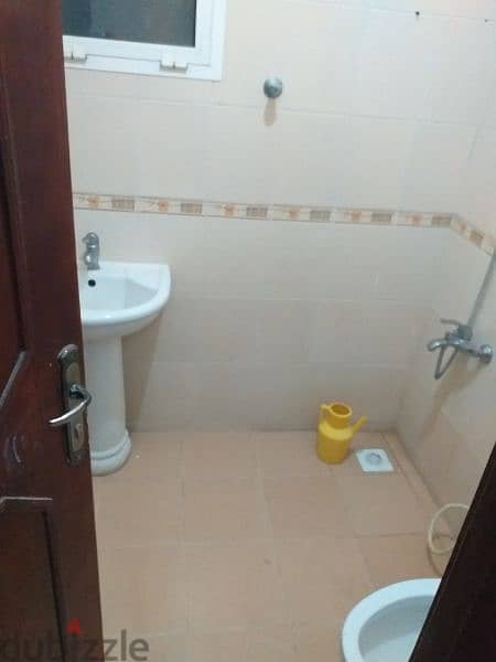 1 room with sharing bathroom for rent in Mawaleh south 1