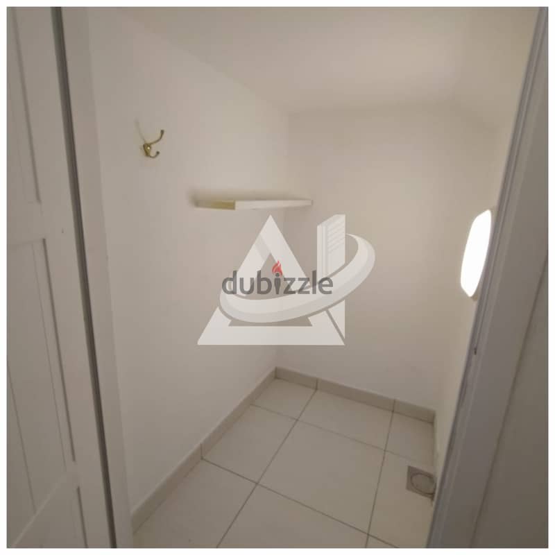 ADV703** 4BHK villa for rent in complex in Baushar Al Muna 17