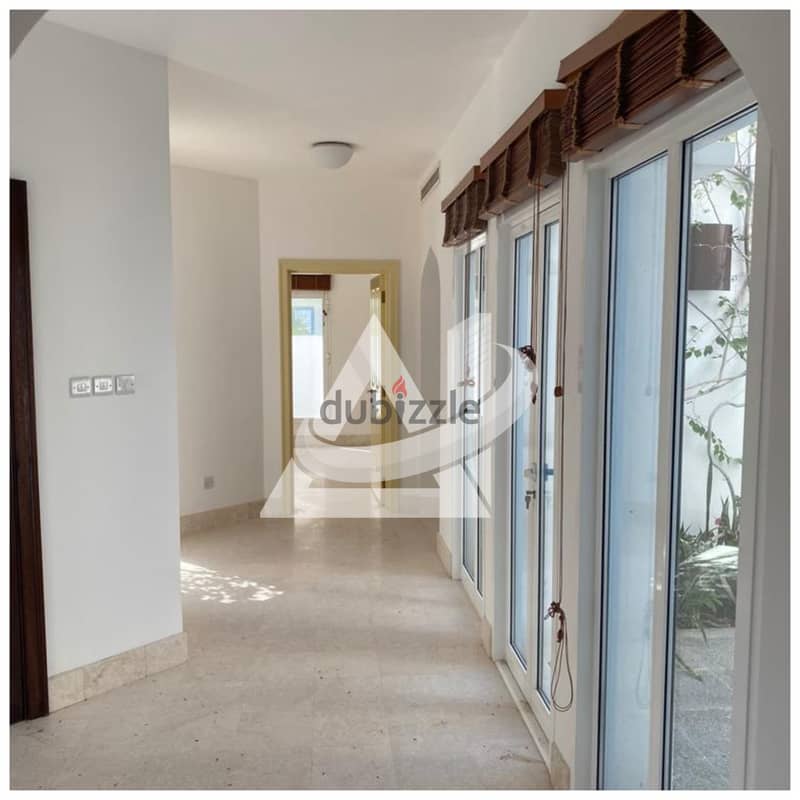 ADV**912 Beachfront 4bhk+Study villa for rent in Shatti Qurum 5