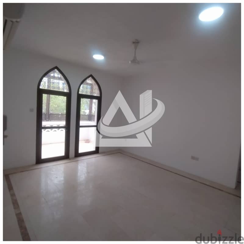 ADV917** luxurious 3bhk+Study Villa in complex in shatti Al qurum 7
