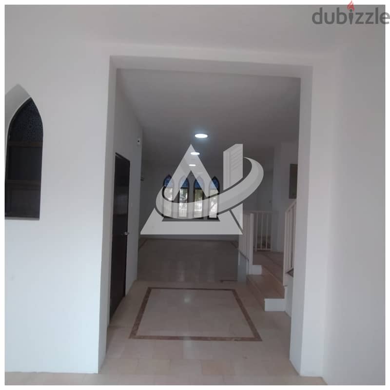 ADV917** luxurious 3bhk+Study Villa in complex in shatti Al qurum 17