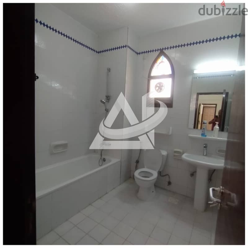 ADA918** 3BHK flat for rent located in Shatti Al Qurum 5