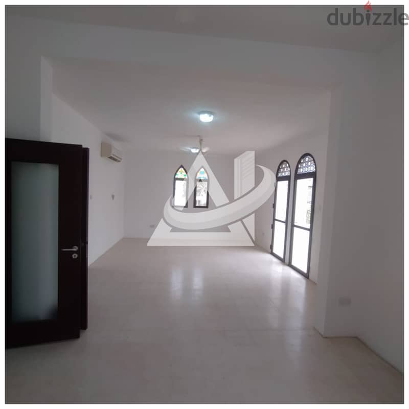 ADA918** 3BHK flat for rent located in Shatti Al Qurum 10