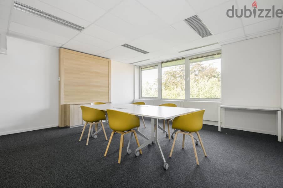 Unlimited coworking access in DUQM, Squadra 6