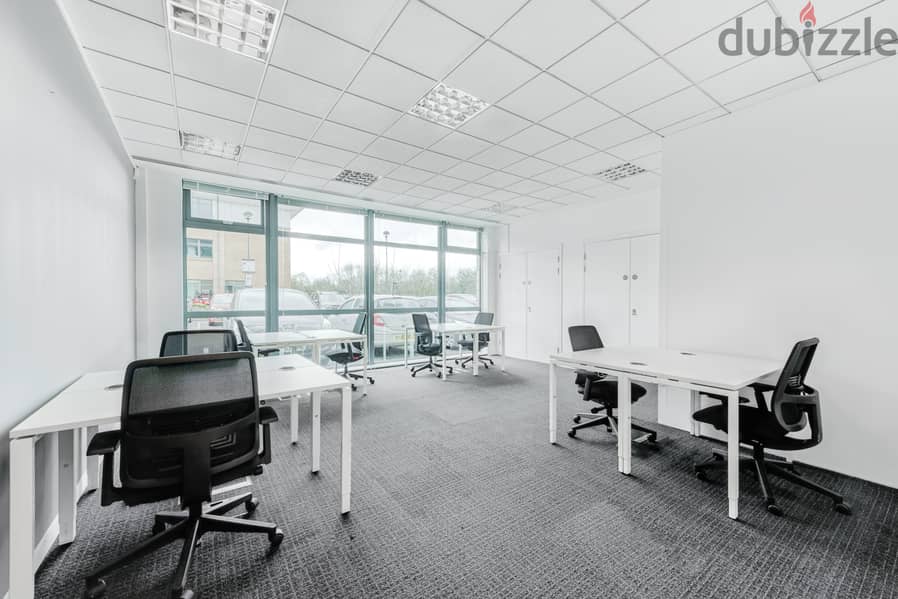 Open plan office space for 15 persons 9